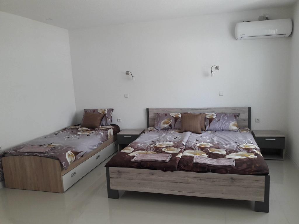 Apartments Teodora Охрид Экстерьер фото