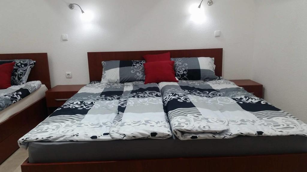 Apartments Teodora Охрид Экстерьер фото